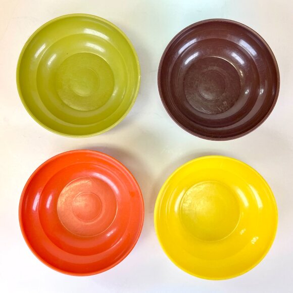 TUPPERWARE Vtg 17 Piece Kid Mini Dishes Pitcher Mug Toys Plates Cups Bowls 1970s - Picture 8 of 16